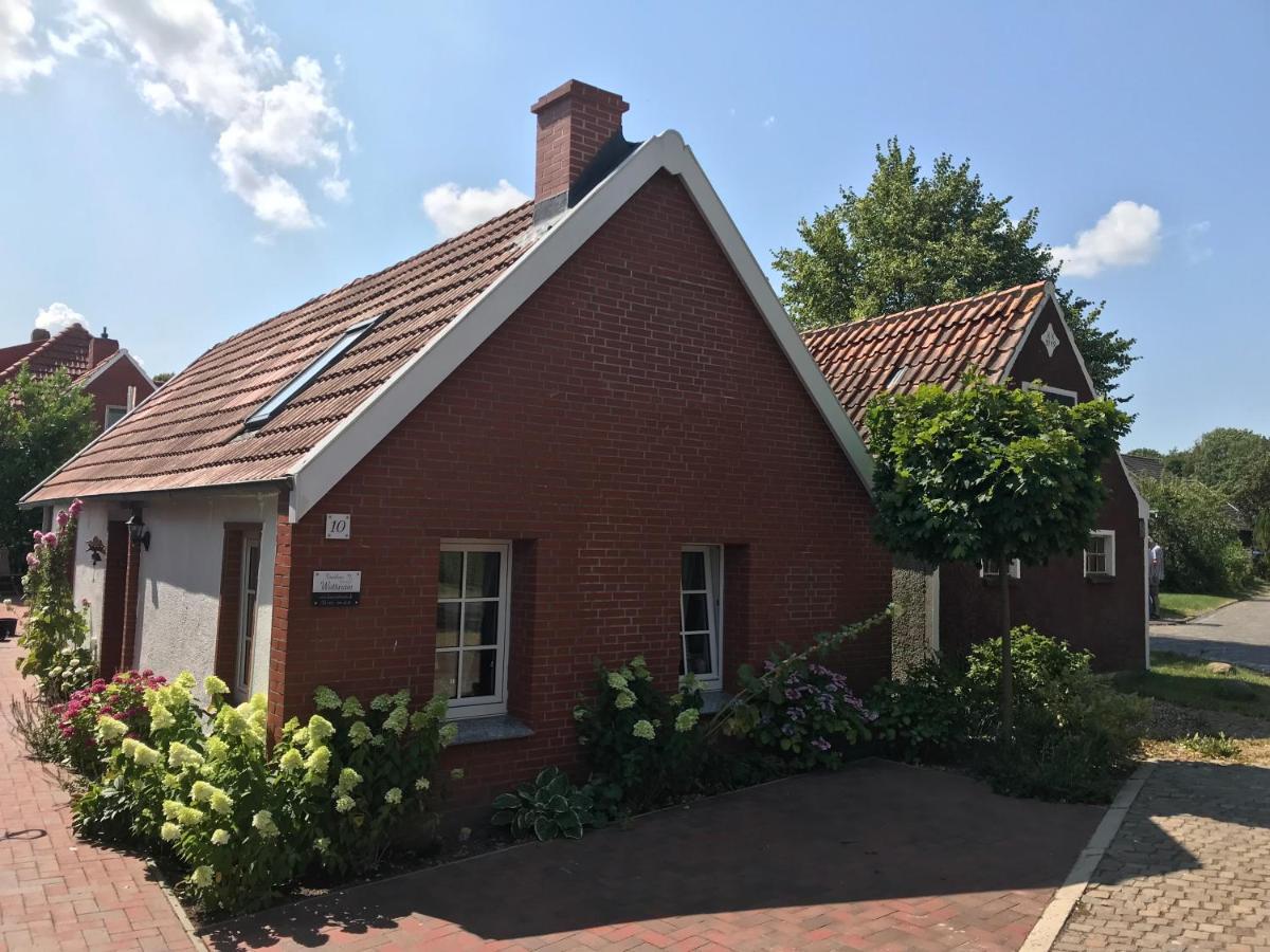 Ferienhaus Wattwurm Rysum Exterior photo